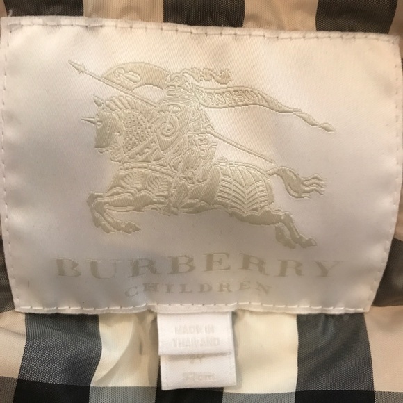 Burberry toddler Puffer winter coat - Picture 6 of 7